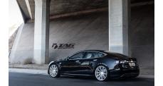 13' Tesla on Vossen Wheels