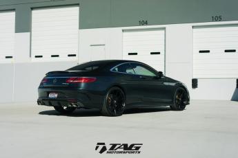 17' S65 Coupe on 22" HRE P204