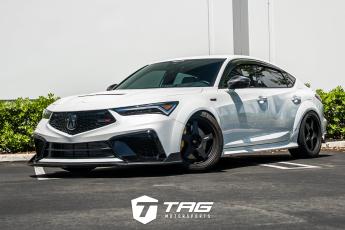 Integra Type S on Spoon Wheels | Painted Calipers