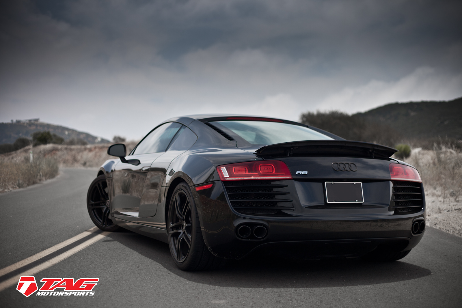 Audi R8 // The Darkness